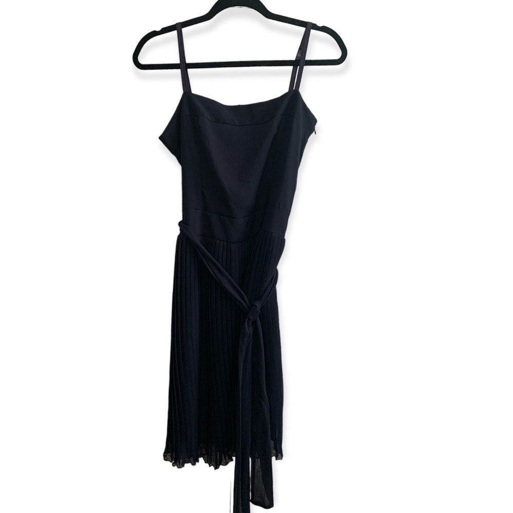 RINASCIMENTO MADE in Italy Vintage Navy Spaghetti strapped Pleated Dress Size M